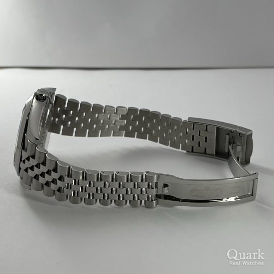 ロレックス デイトジャスト41 Ref.126300