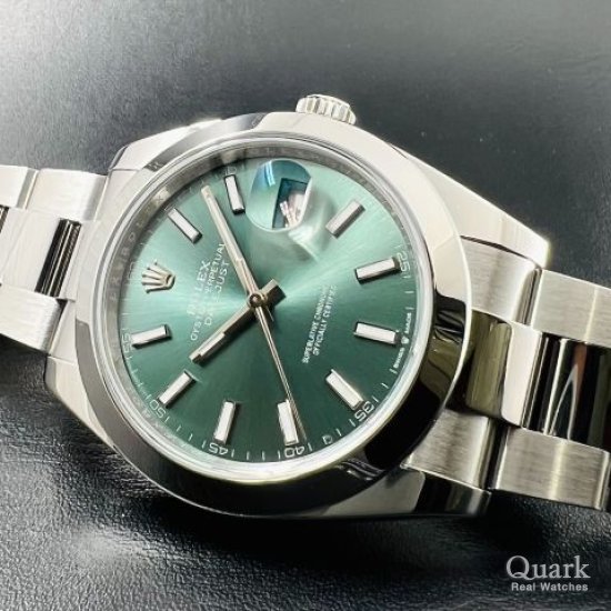 ロレックス デイトジャスト41 Ref.126300