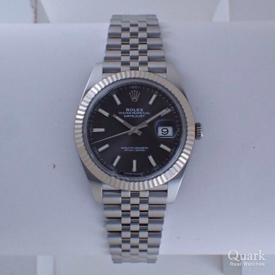 ロレックス デイトジャスト41 Ref.126334