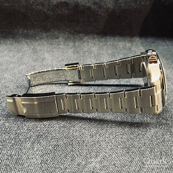 ロレックス エクスプローラーII Ref.216570