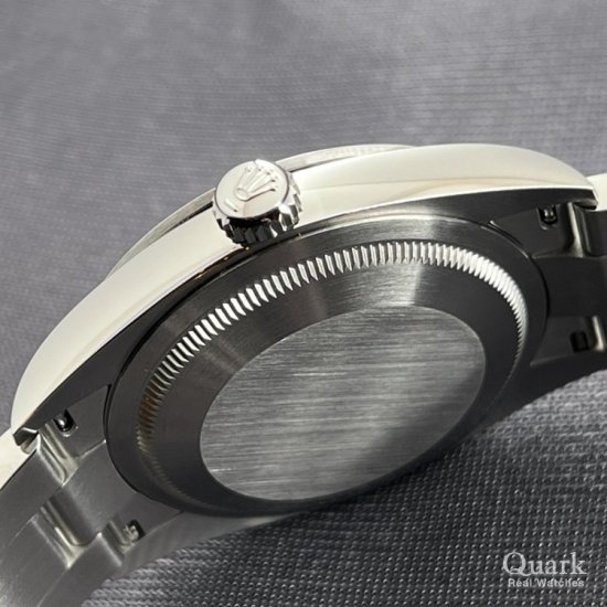 ロレックス エクスプローラー36 Ref.124270