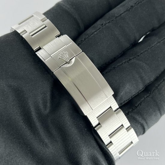 ロレックス エクスプローラーI Ref.214270