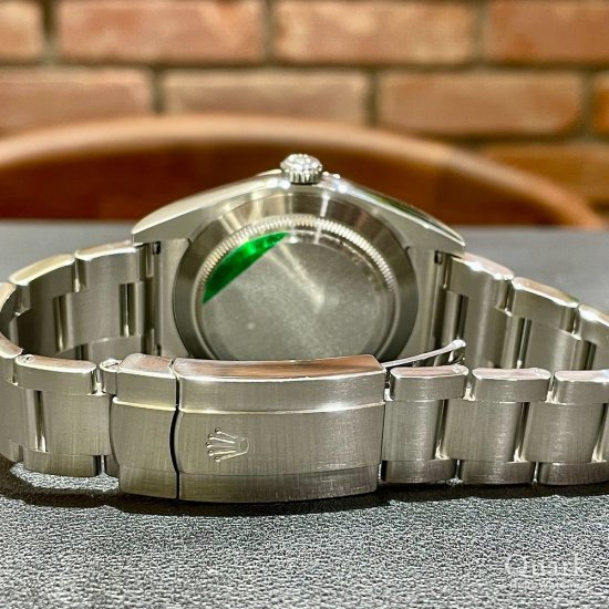 ロレックス オイスター・パーペチュアル39 Ref.114300