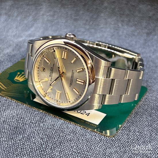 ロレックス オイスター・パーペチュアル41 Ref.124300