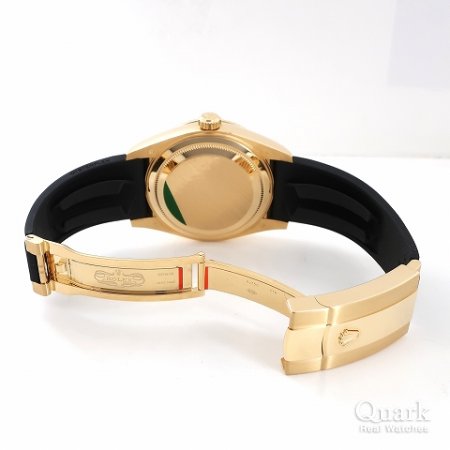 ロレックス スカイドゥエラー Ref.326238