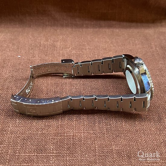 ロレックス サブマリーナー Ref.16610LV